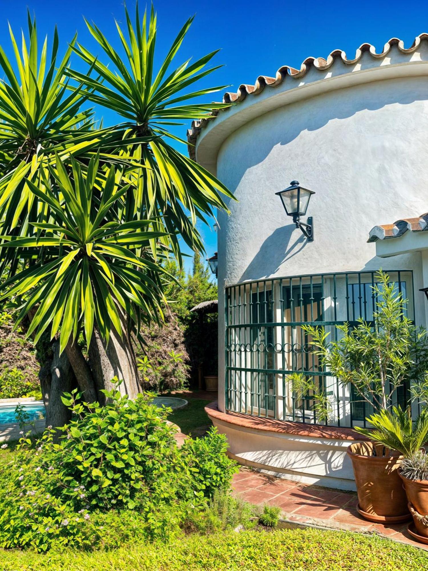 Villa Alfredo - Private Pool Next To The Beach Estepona Exterior foto